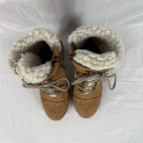 Nine West Boots Women's 7.5M Faux Fur Lined High Heel Lace Up Boots Faux Leather - Picture 4 of 9